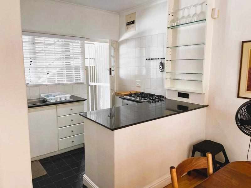 To Let 1 Bedroom Property for Rent in Tamboerskloof Western Cape